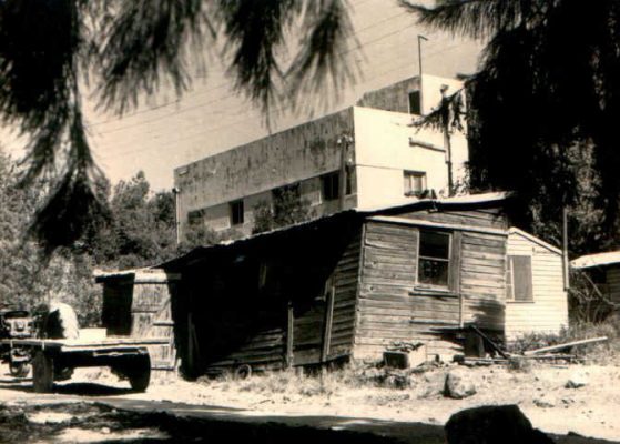 בניין א 1978