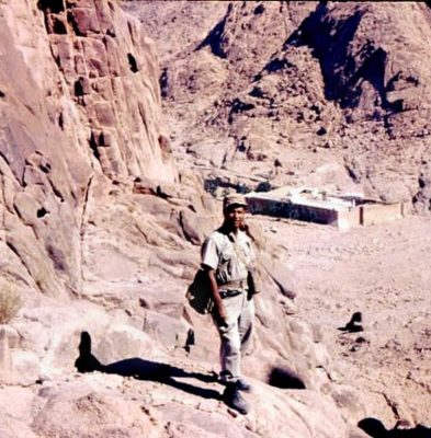 שבו אל מול מנזר סנטה קטרינה. 1967-1