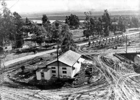 החשמליה מהאסם 1969 04-10-2010 16-08-31