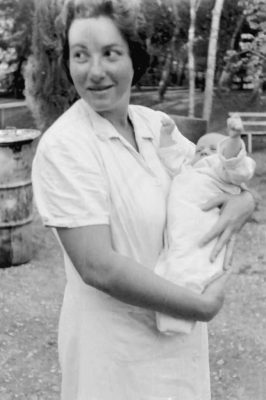 050-0721-PICT0721 זיוה ארנון ובתה עפרית