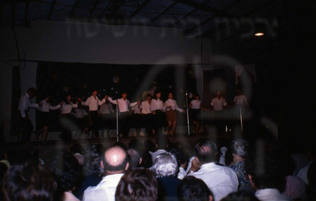 1469820