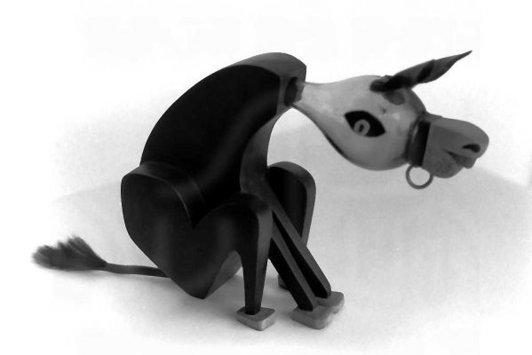 3212-PICT0007 מיצירות מוני מרוז