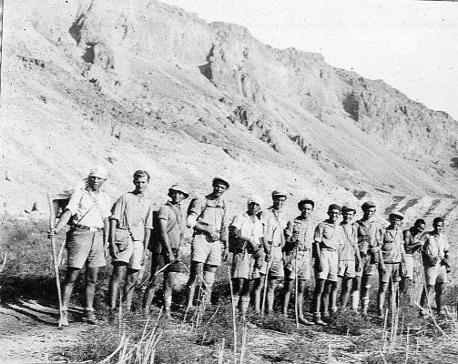 קליה. סיום הטיול סביב ים המלח 1934
